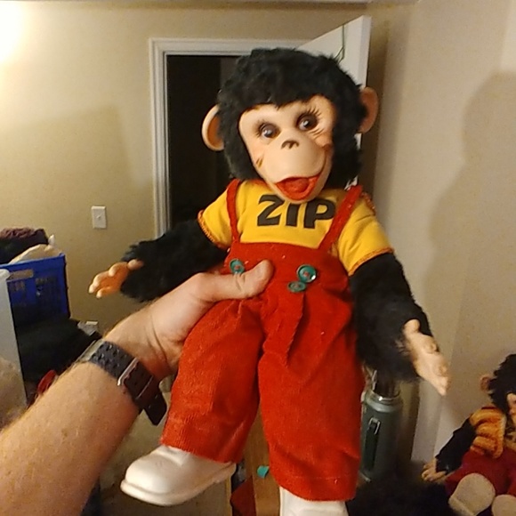 Vintage 1950s Zip the Chimp - Picture 2 of 8